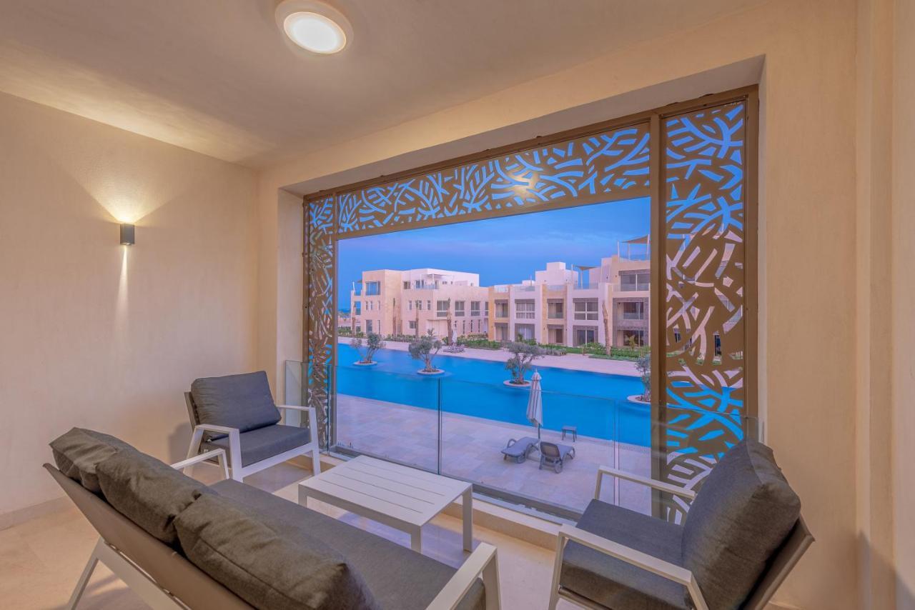 Mangroovy 2 Bedroom Sea View Apartment, Pool & Апартаменти Хургада